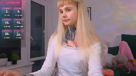 Britney_Lynch — Stripchat recorded stream image, 19.03.2026 20:10