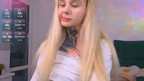 Britney_Lynch — Stripchat recorded stream image, 19.03.2026 20:10