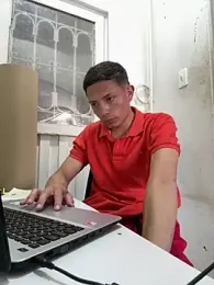 santiObrero — Stripchat recorded stream screenshot (20 Mar 2026)