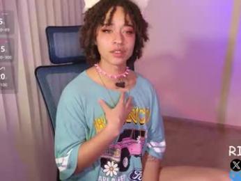 renpuppy — Chaturbate recorded stream image, 21.03.2026 04:00