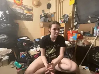 Snowbunnycake_131 — Stripchat recorded stream screenshot (21 Mar 2026)