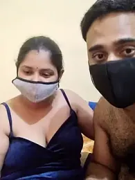 IND_COUPLE1 — Stripchat recorded stream image, 22.03.2026 17:30