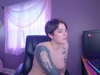 aynmarie — Chaturbate recorded stream image, 22.03.2026 19:00