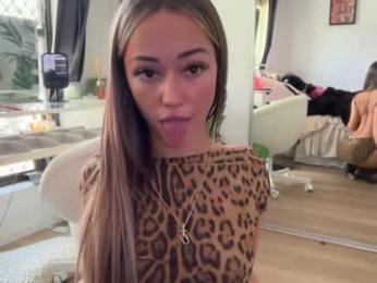 luvlivvyy — Chaturbate recorded stream image, 23.03.2026 00:30