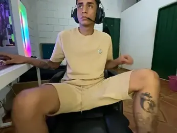 Max_TheHorseDick — Stripchat recorded stream image, 23.03.2026 02:10