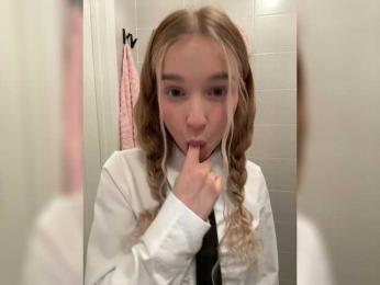 MimiMila — Bongacams recorded stream image, 23.03.2026 14:20