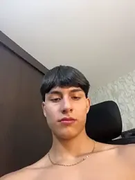 Lander_Cruz — Stripchat recorded stream screenshot (23 Mar 2026)