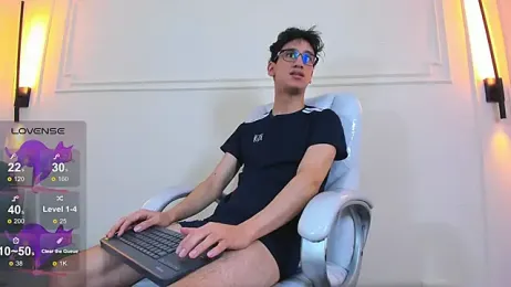 Cum_hunters — Stripchat recorded stream image, 24.03.2026 08:40