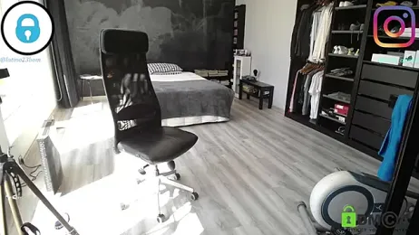 latinoo23bom — Stripchat recorded stream image, 24.03.2026 12:20