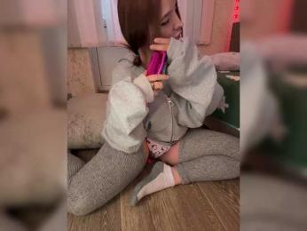 LittleDelora — Bongacams recorded stream screenshot (24 Mar 2026)