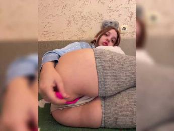 LittleDelora — Bongacams recorded stream screenshot (24 Mar 2026)