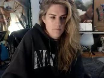 katiecutie_5 — Chaturbate recorded stream image, 25.03.2026 03:50