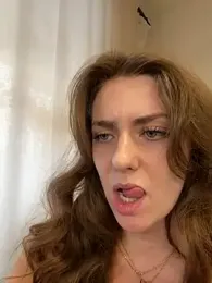 MariiD — Stripchat recorded stream image, 25.03.2026 07:10