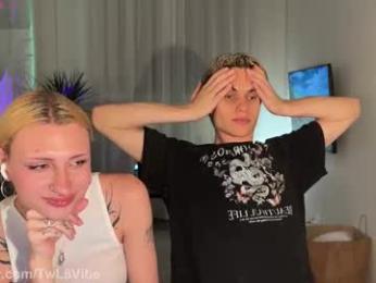 twl8vibe — Chaturbate recorded stream screenshot (25 Mar 2026)