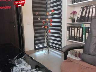 newlisa2018 — Camsoda recorded stream image, 26.03.2026 01:20