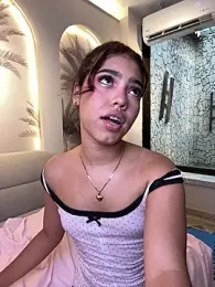 KellyOlsenbe — Stripchat recorded stream image, 26.03.2026 20:00
