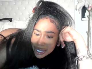 giannalove — Camsoda recorded stream image, 27.03.2026 04:50