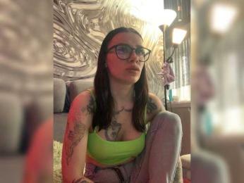 deva_maria — Bongacams recorded stream screenshot (27 Mar 2026)