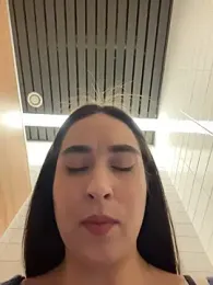 Holly_Play — Stripchat recorded stream image, 27.03.2026 12:00