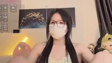 IvyMiss102 — Stripchat recorded stream screenshot (27 Mar 2026)