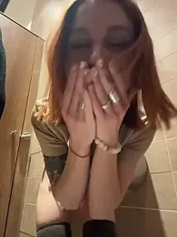 RosieSecret — Stripchat recorded stream image, 28.03.2026 08:00