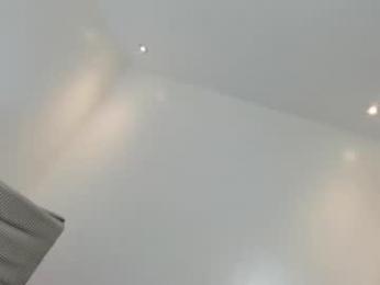 keziakinlley — Chaturbate recorded stream screenshot (28 Mar 2026)