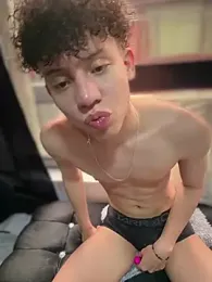 yoursexyjose — Stripchat recorded stream image, 28.03.2026 18:10