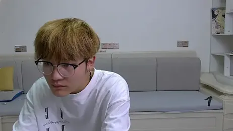 KK-cuteboy — Stripchat recorded stream image, 29.03.2026 11:30