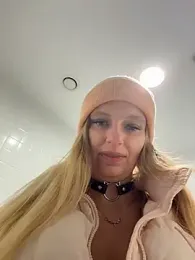 Betsy — Stripchat recorded stream image, 29.03.2026 13:30