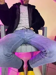 Yassir-xxxl — Stripchat recorded stream image, 29.03.2026 20:00