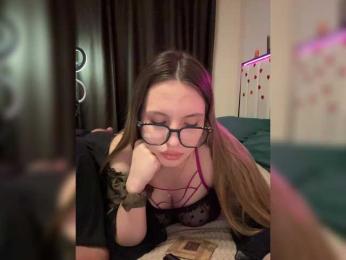 Cris_Mi — Bongacams recorded stream screenshot (29 Mar 2026)