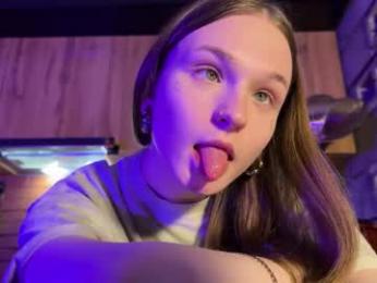 nloraaa — Chaturbate recorded stream image, 30.03.2026 23:00