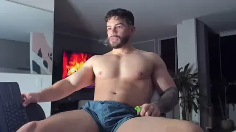 Valenthino_Salvatore — Stripchat recorded stream image, 31.03.2026 03:20