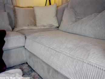 x_lily_x — Chaturbate recorded stream screenshot (31 Mar 2026)