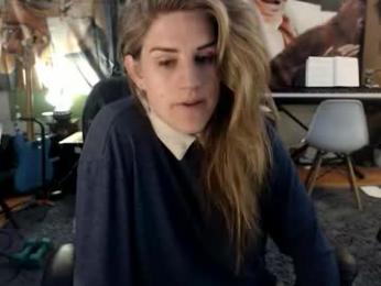 katiecutie_5 — Chaturbate recorded stream image, 01.04.2026 03:50