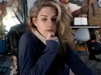 katiecutie_5 — Chaturbate recorded stream image, 01.04.2026 03:50