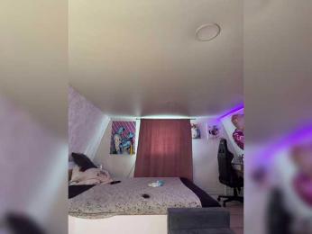 -MaybeBaby- — Bongacams recorded stream screenshot (01 Apr 2026)