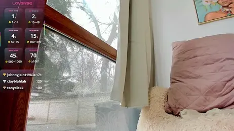 Mia__Milan — Stripchat recorded stream screenshot (01 Apr 2026)