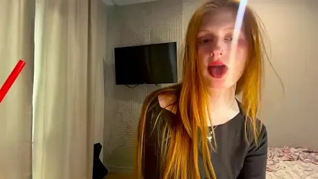 LuxXAngel — Stripchat recorded stream image, 01.04.2026 08:00