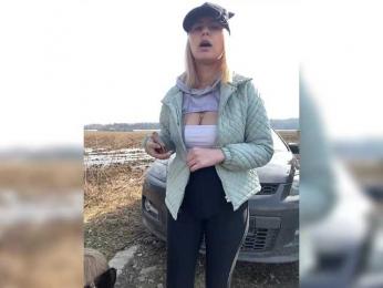 _Magic_ — Bongacams recorded stream image, 01.04.2026 06:10