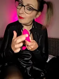 Jade_Emeraud — Stripchat recorded stream image, 01.04.2026 19:40