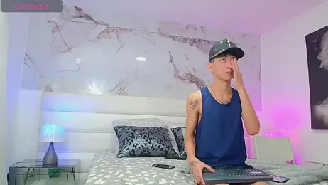 Marcus_and_Tony — Stripchat recorded stream image, 01.04.2026 19:40