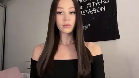 ur_molly — Stripchat recorded stream image, 02.04.2026 01:20