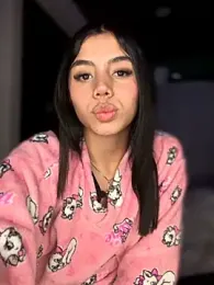 Laura-Khalifa — Stripchat recorded stream image, 02.04.2026 06:20