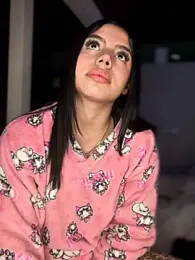 Laura-Khalifa — Stripchat recorded stream image, 02.04.2026 06:20