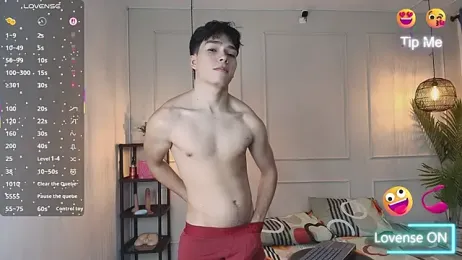 luandy — Stripchat recorded stream image, 02.04.2026 11:10