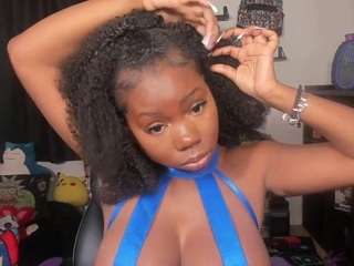 karliekayozz — Camsoda recorded stream image, 04.04.2026 02:10