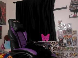 karliekayozz — Camsoda recorded stream image, 04.04.2026 02:10