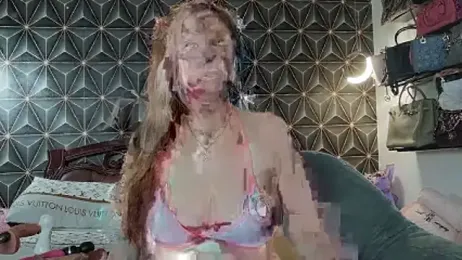 yummymeily — Stripchat recorded stream image, 04.04.2026 15:10