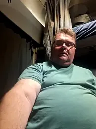 Tataurs — Stripchat recorded stream image, 04.04.2026 17:40